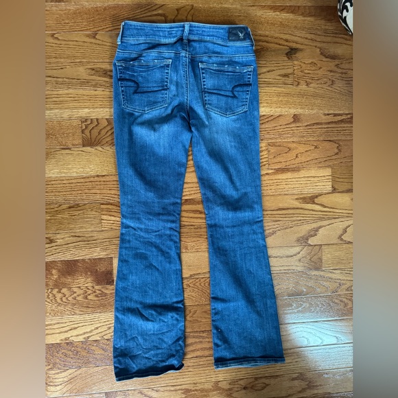 EUC‎ - American Eagle Kick Boot Jeans - Picture 2 of 6